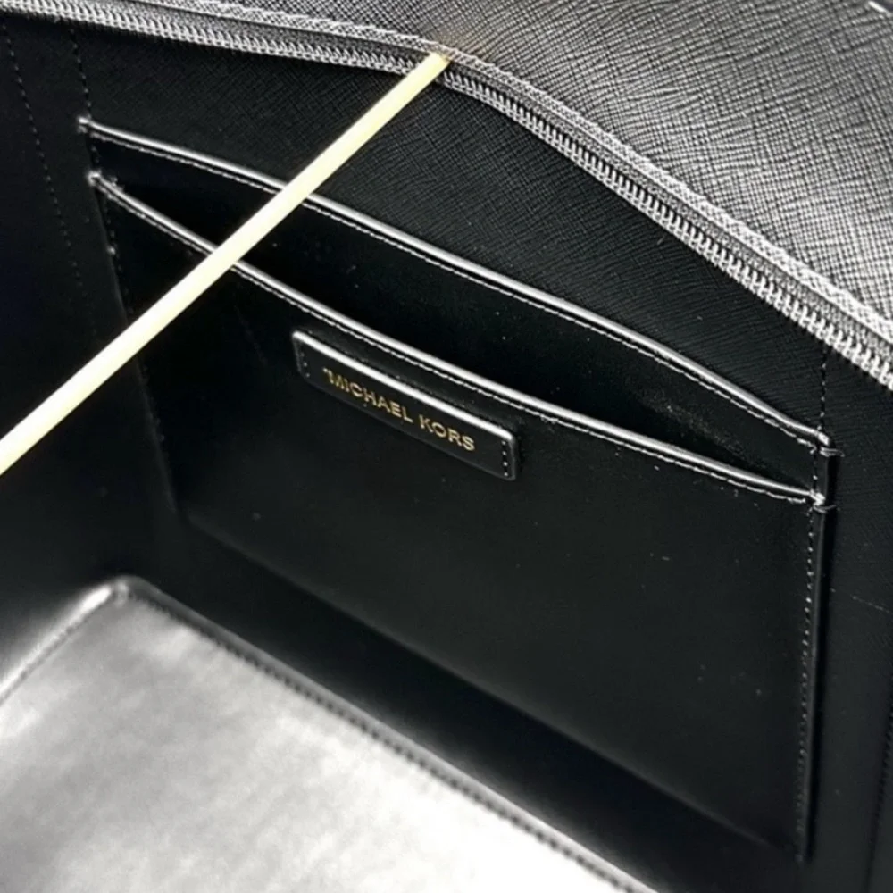 Michael Kors Pratt Large Tote Shoulder Bag Black - Picture 8 of 9